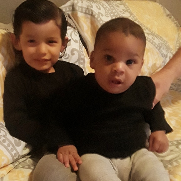 Meet your Posher, Lindsey - Picture 2 of 8